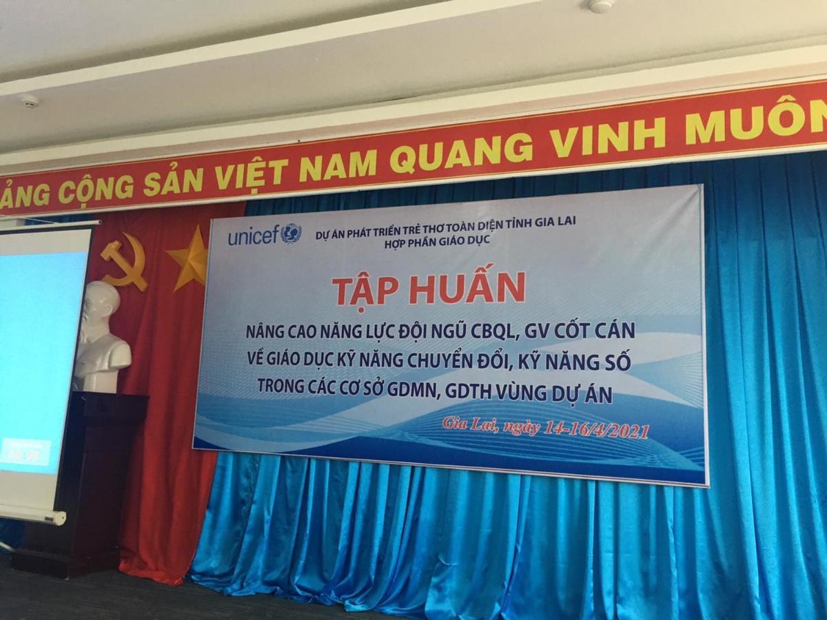 Cong Doan Gia Lai Hotel Pleiku Dış mekan fotoğraf